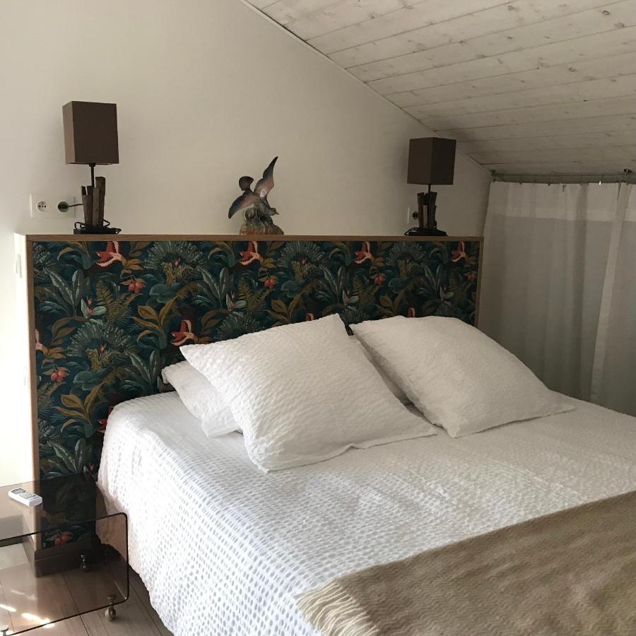 Chambres D'Hotes Et Gites Le Mas Mellou Orange  Exterior photo